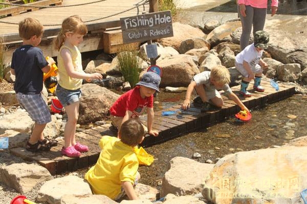 美国印第安纳州波利斯儿童博物馆,加利福尼亚奥克兰博物馆