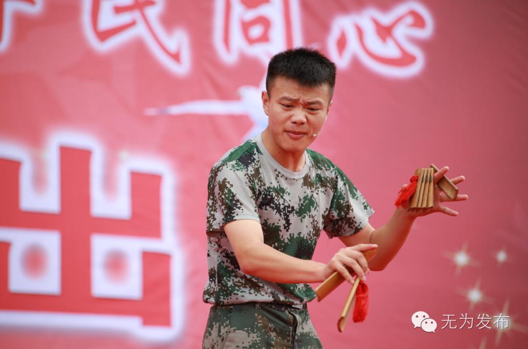 欢送英雄凯旋现场,欢送抗洪救灾人民子弟兵视频