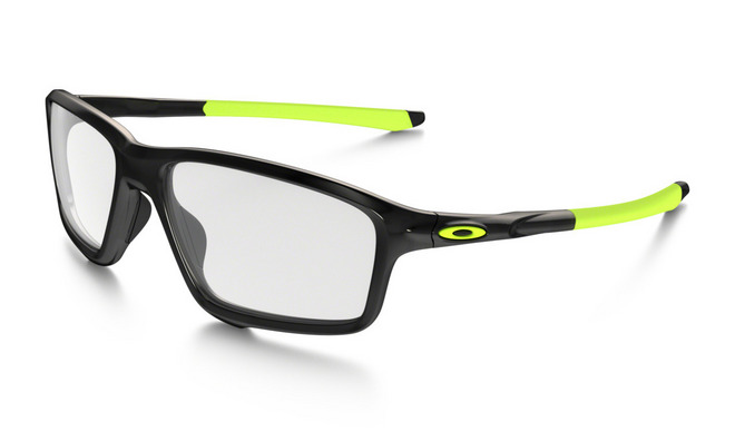 采访｜我们和OAKLEY的产品经谈了谈中国市场的未来计划