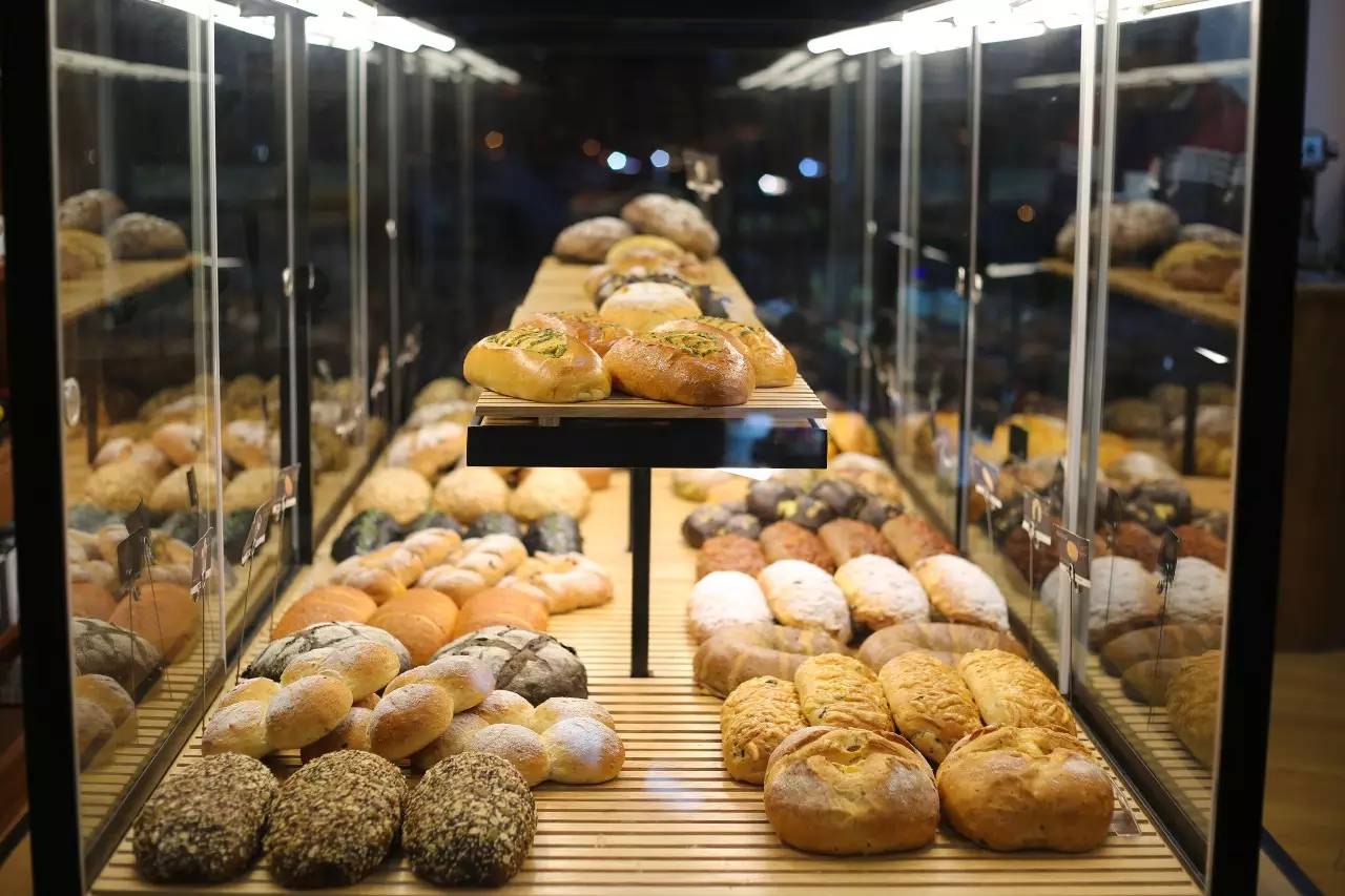 纳尼汉堡店,纳尼上海