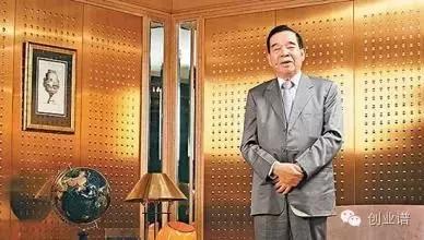 马云用50亿撬动万亿资产的过程,马云最经典的商战30亿撬动3000亿