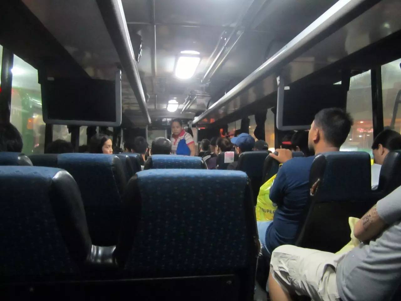 菲律宾马尼拉的贫民窟在哪里,菲律宾脏乱差