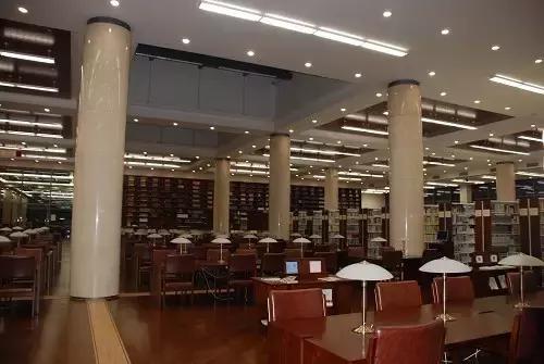 如果有人问你哪个地方最重要,如果有人问你哪里好玩