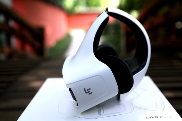 乐视超级头盔支持手机,乐视超级头盔怎么用