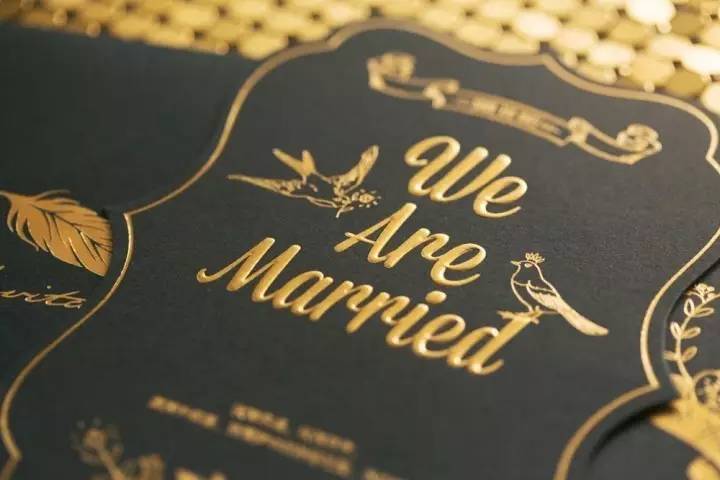 这张婚礼请柬有“毒”,还不速来围观!