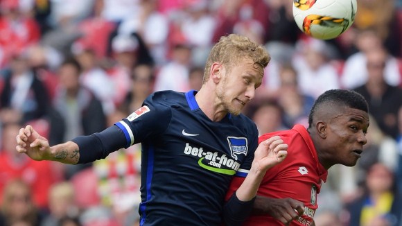 英超球衣广告赞助再创新高，*彩博**企业加快掘金步伐