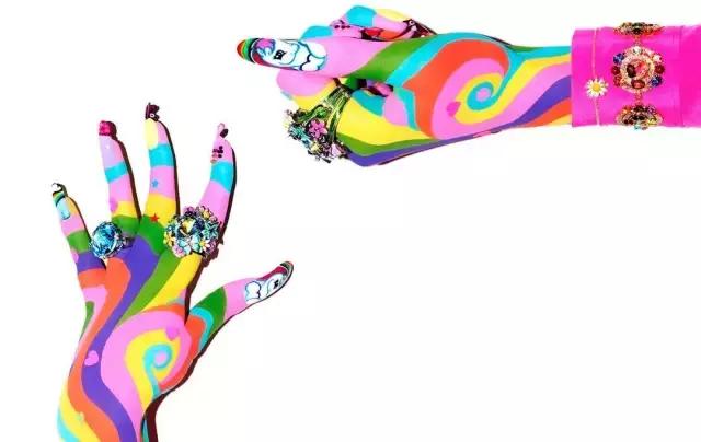 美甲的危险,长期美甲七大危害没想到竟然全中