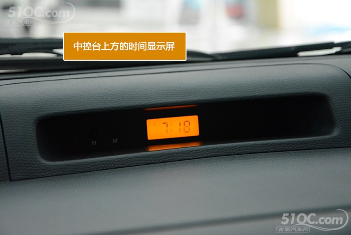 铃木雨燕酷玩版汽车试驾,铃木雨燕1.5手动酷玩版