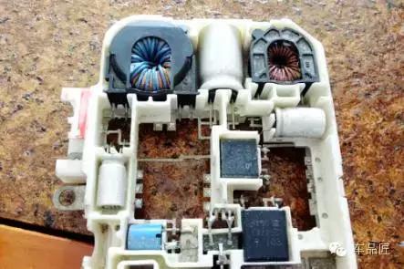 自动大灯影响氙气灯寿命吗,氙气灯频繁闪影响寿命吗