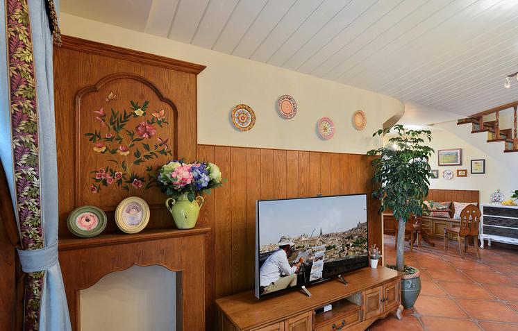 127平跃层装修现代简约风,跃层124平装修风格大全三房两卫