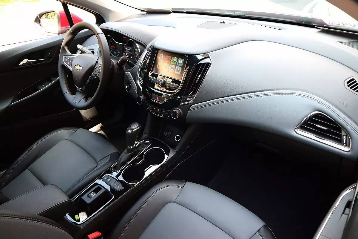 雪佛兰科鲁兹1.4t2015款试驾,2015年雪佛兰科鲁兹1.4t二手价格