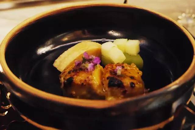 上海米其林餐厅人均消费,香港有几家米其林三星餐厅