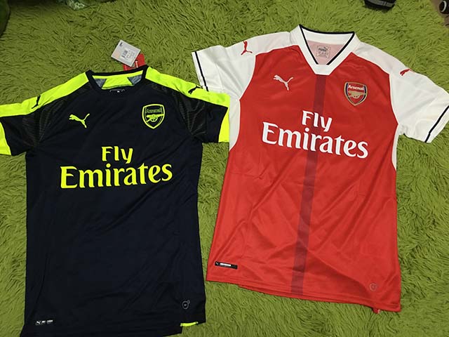 阿森纳20-21第二客场球衣,2016-17阿森纳主场球衣