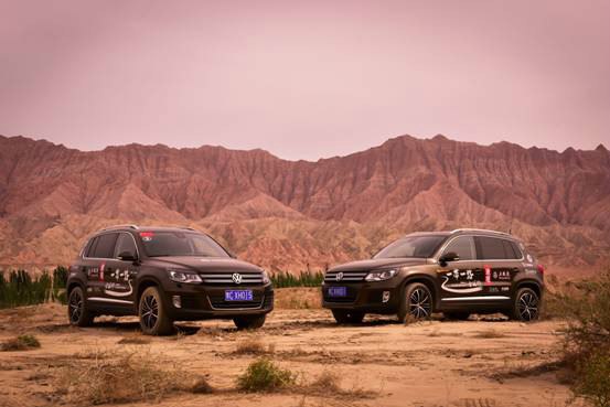 超多美图慎入！开神车，走丝路，这些不可思议的美景就在中国！