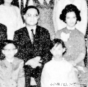 金庸最对不起的女角色,金庸小说越女剑中存在的漏洞