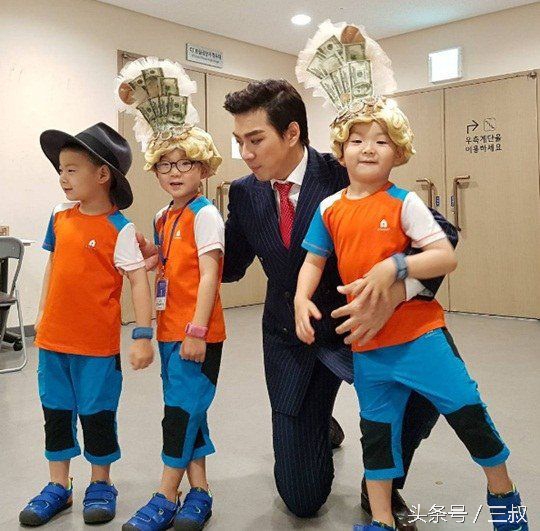 宋民国三胞胎长大的照片,宋一国三胞胎长大的图片