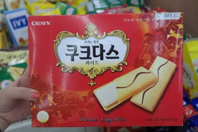 韩国进口乐天扁桃仁夹心巧克力,韩国进口乐天巧克力打糕派