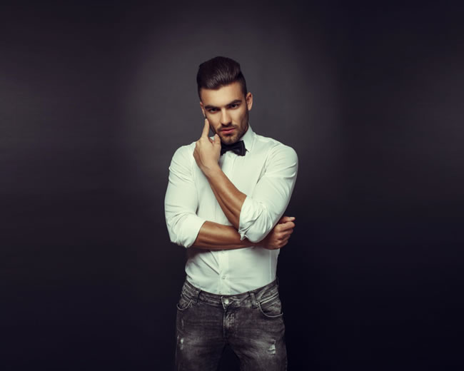 枪逼老外教儿子英语的日本大婶