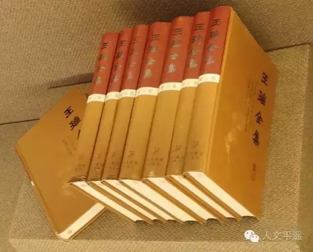 走在平遥古城的大街上,平遥的沿途风景