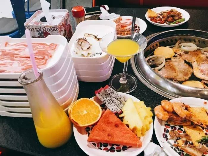 青岛自助餐现在价格,扫荡美食