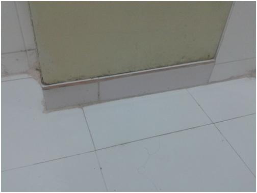 瓷砖为什么一直出水,为什么瓷砖墙壁渗水