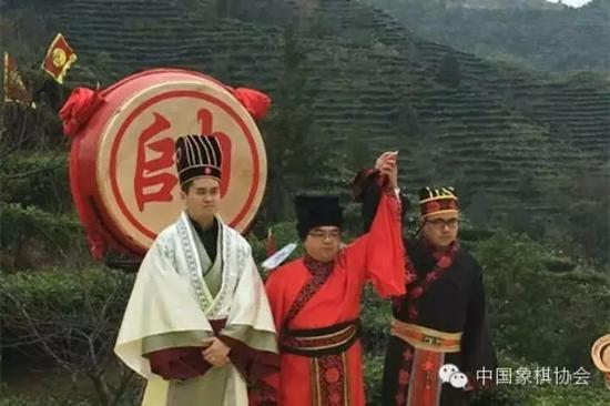 象棋第一人欠薪案开庭一审未判决8月22日继续