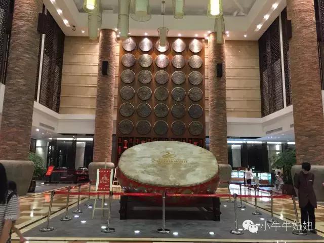 雷州樟树湾大酒店价格,雷州樟树湾大酒店有特大饭桌吗