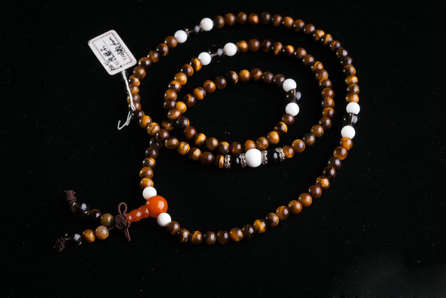 黄虎眼石真假辨别,黄虎眼如何辨别真假