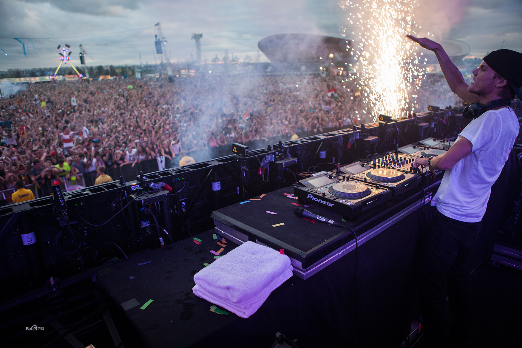 avicii现场电音,瑞典电音avicii