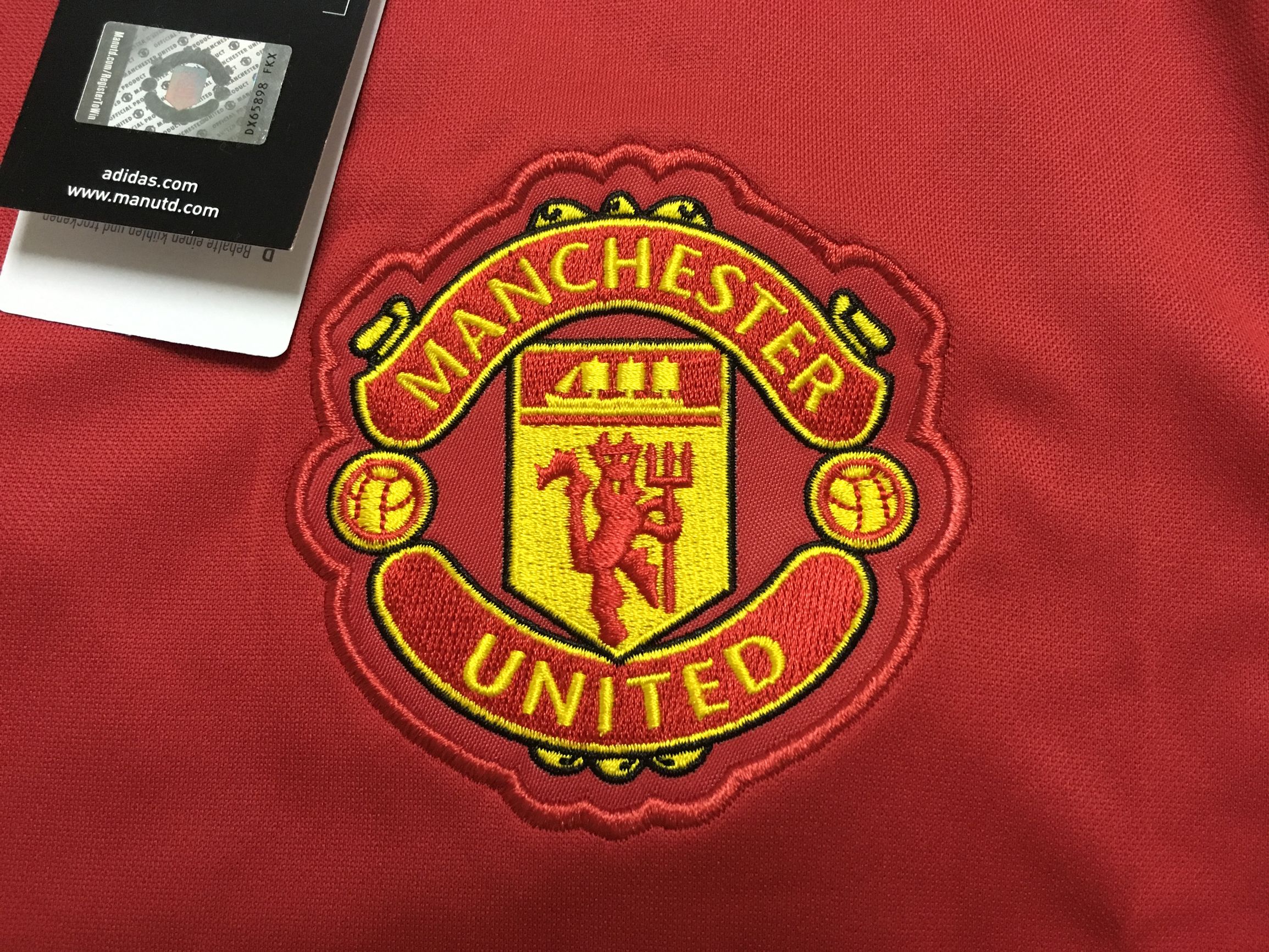 曼联2016主场球衣,曼联16-17赛季