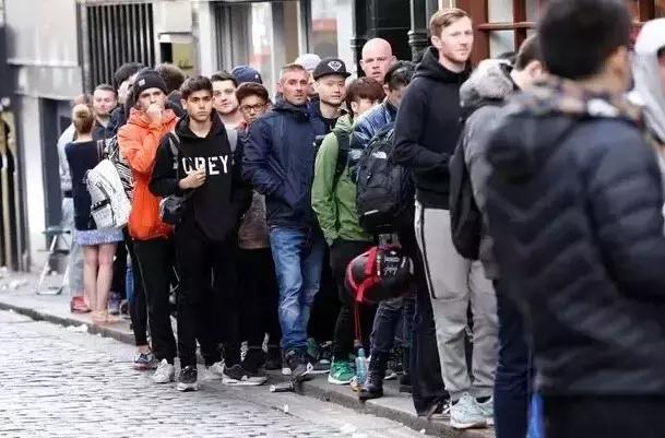 行走买买买江湖这么多年,你一定种草过不少限量款