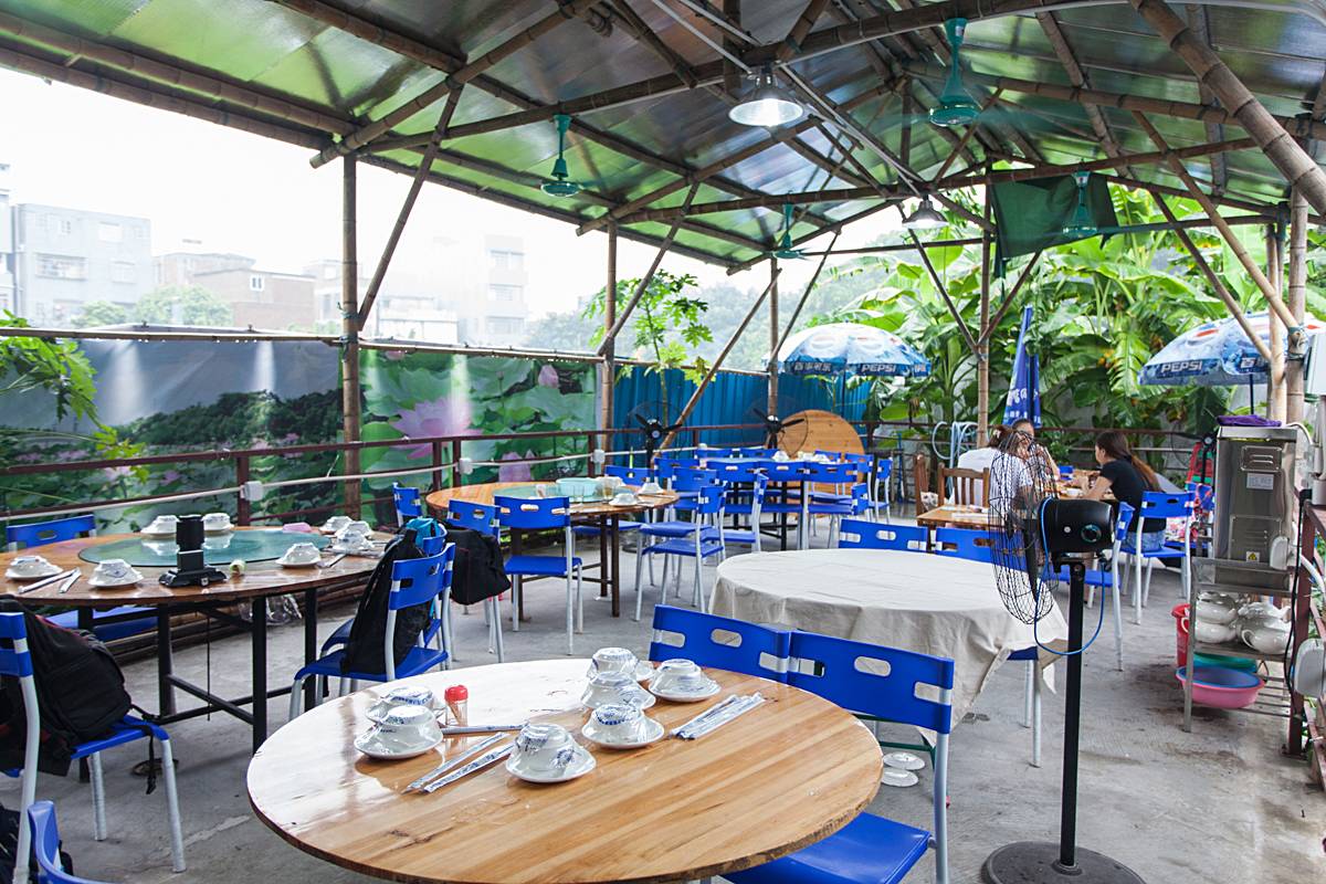 唔使搵啦！人均40元连电视台著名主持人都Hold唔住过来搵食