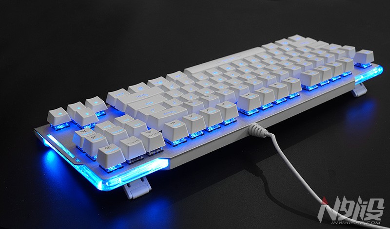 键盘也玩水冷?达尔优水耀EK815机械键盘拆解评测