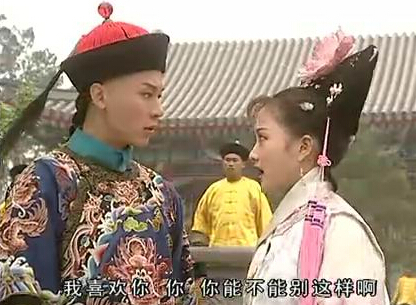 李晨亲自搀扶范冰冰,李晨断臂范冰冰采访