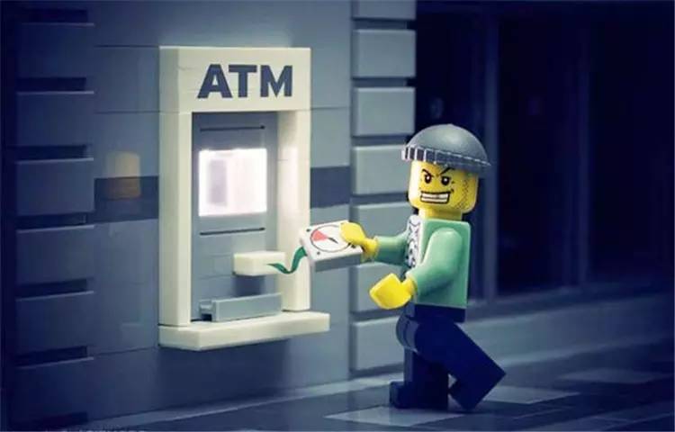 美国留学生遇到诈骗,美国留学法律风险大全