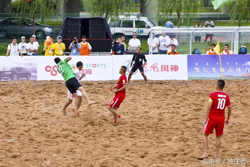 激情澎湃的足球现场,激情澎湃足球时刻