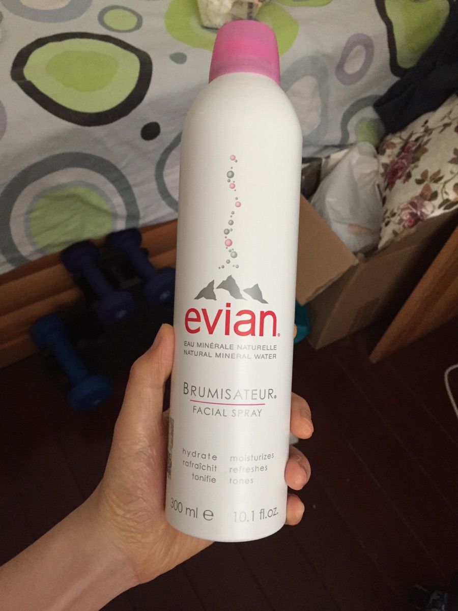 18岁敏感肌肤怎么护肤,秋冬护肤的防敏方法