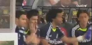 足球球员搞怪图片,足球搞笑庆祝动作gif