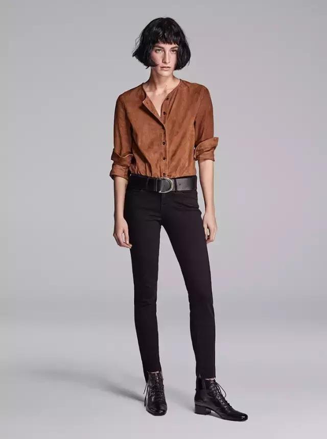 这个牌子的牛仔裤请给我来一打！