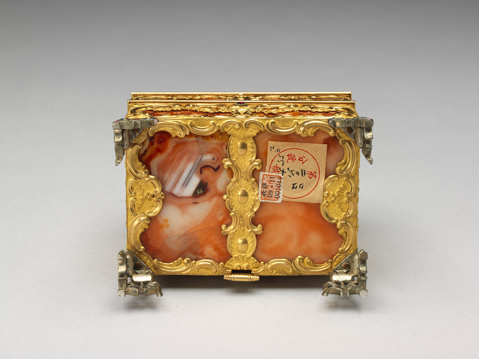 清宫皇帝们精美绝伦的镜子，朕照镜子可不只是看“帅不帅”的！