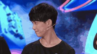 易烊千玺刘昊然谭松韵,易烊千玺周冬雨谭松韵刘昊然