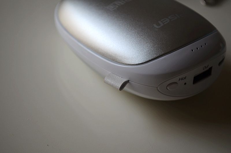 品胜自带线充电宝哪一款好,送给女神们最好的礼品