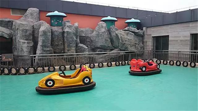 除了电影院哪里可以约会,永远十八岁歌曲大全