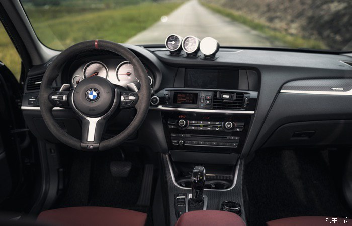 宝马x3曜夜版黑武士落地价,宝马x3黑武士静态体验