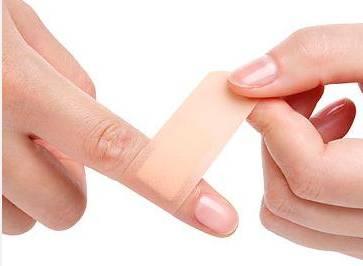 切莫乱用创可贴的危害,创可贴应该怎么贴才正确