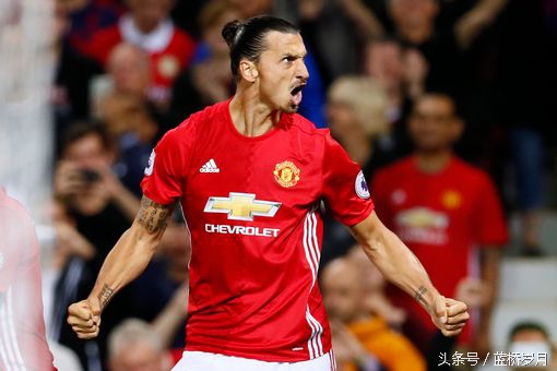 曼联球衣广告夏普是什么,曼联经典球衣夏普