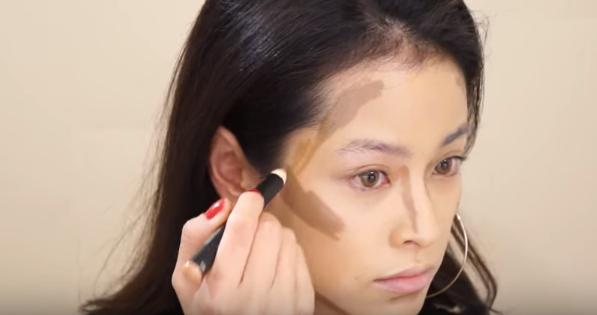 任娜英捏扁鼻子几秒后复原,任娜英鼻子一捏就塌