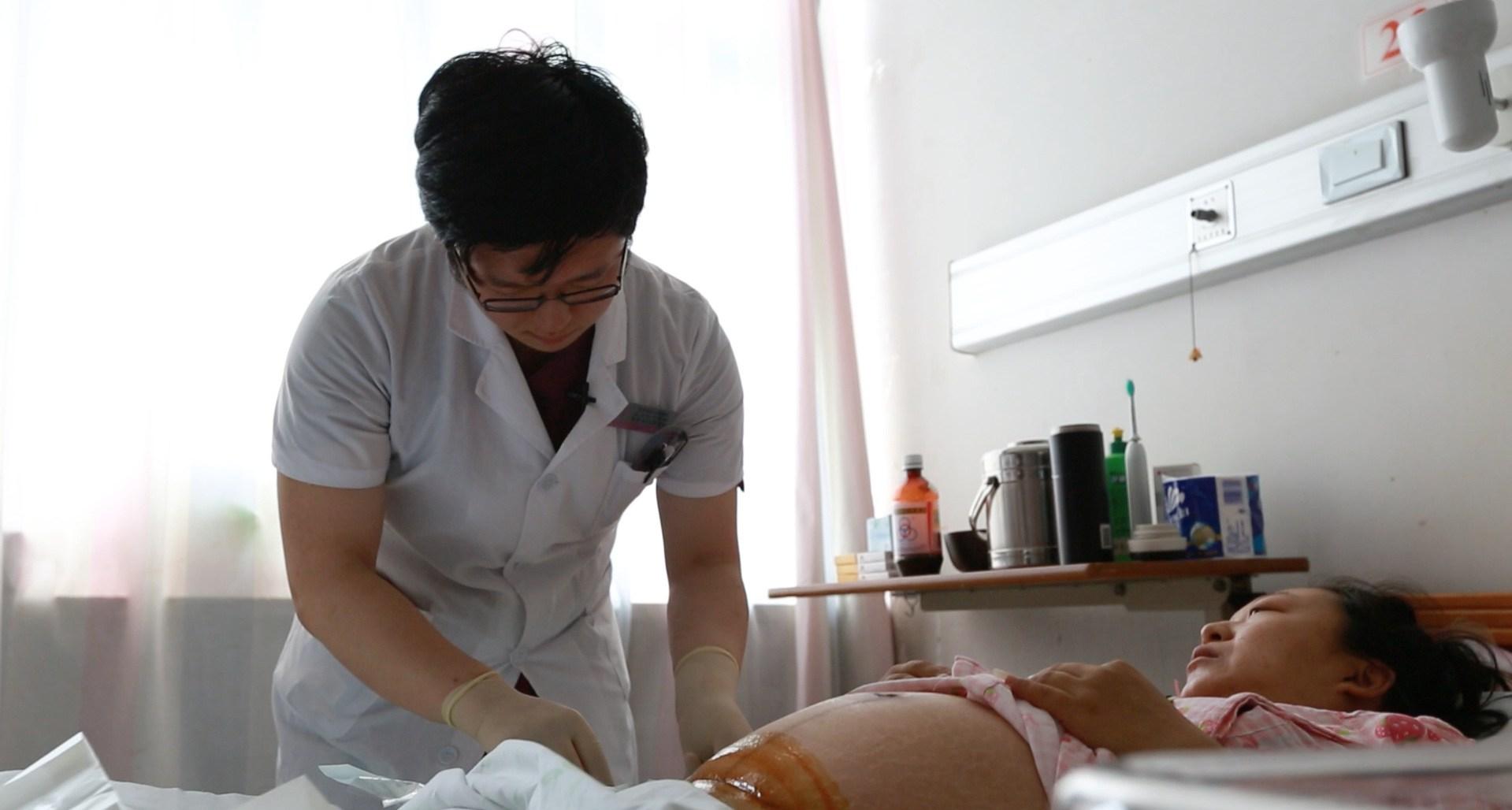 孕期保胎很多准妈妈不知道,父母的一意孤行把孩子都害了