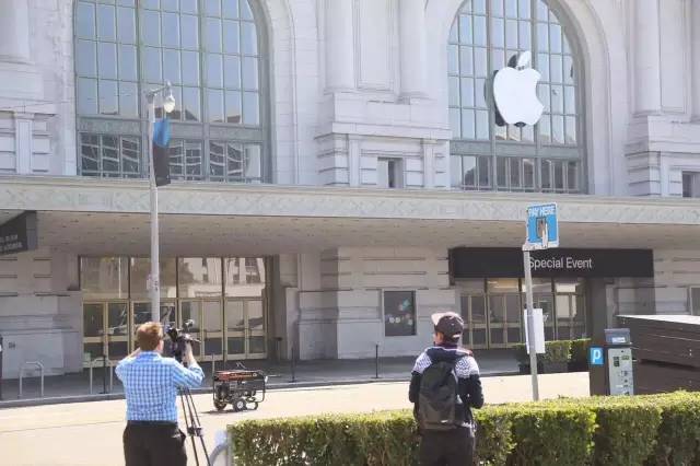 鑻规灉鏂板搧鍙戝竷浼氳В璇寸洿鎾棿,鏋佹灉鐩存挱