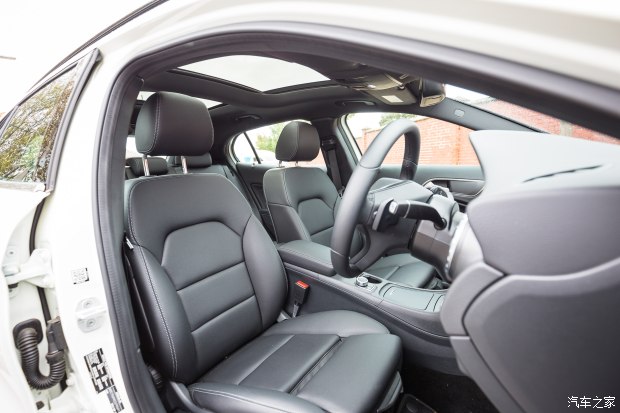 再入门也是个奔驰奔驰GLA180试驾